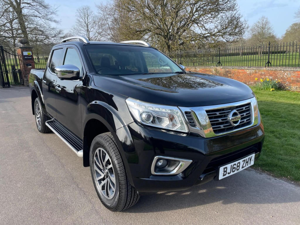 SOLD - Used NISSAN NAVARA 2018 Black in Ashford, Kent | Hillside Garage